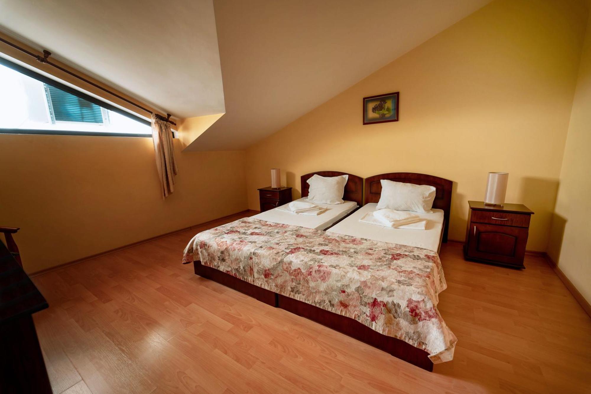 Hotel Winpalace 2*